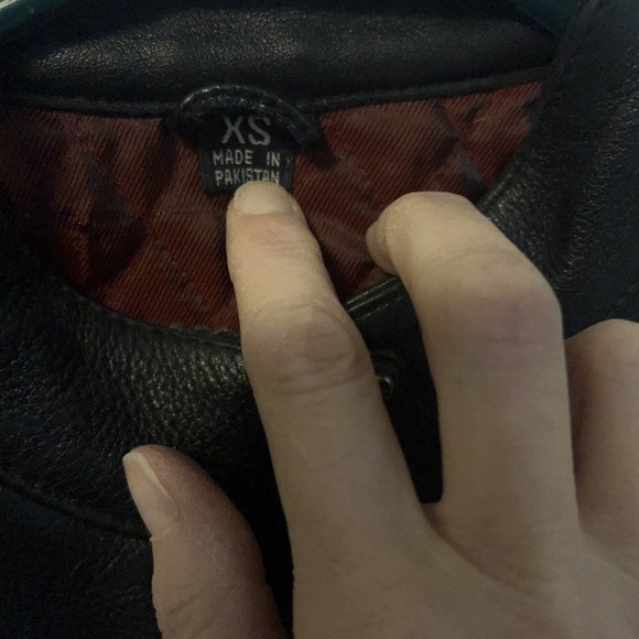 Ladies NWOT leather motorcycle jacket - Picture 6 of 9